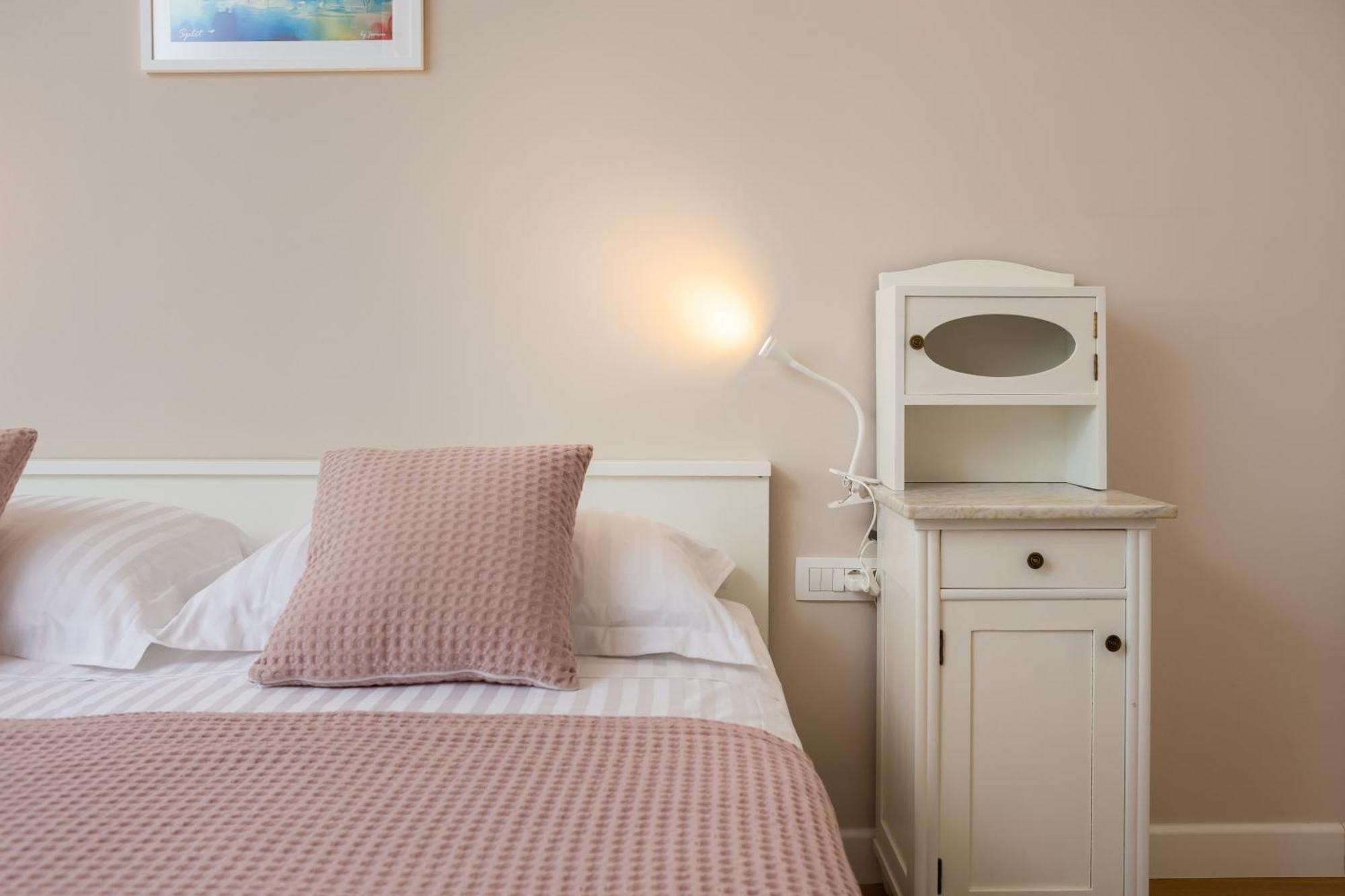 Apartment More Deluxe Split Ngoại thất bức ảnh